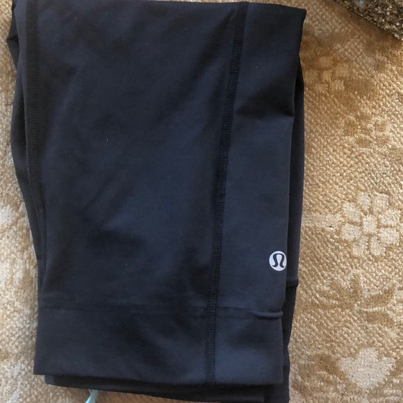 Lululemon athletic shorts - Picture 10 of 10